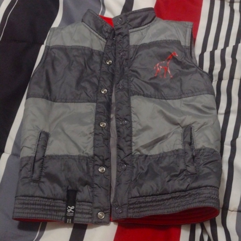 Boy's LRG Vest Size 24m